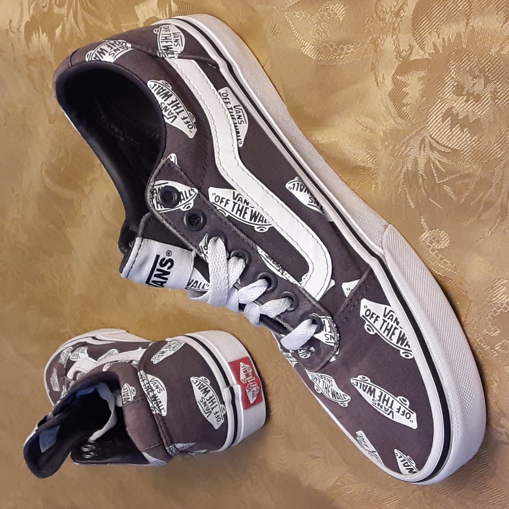VANS Old Skool Classic Brown/White Men's 7.5 Women's 9.0
